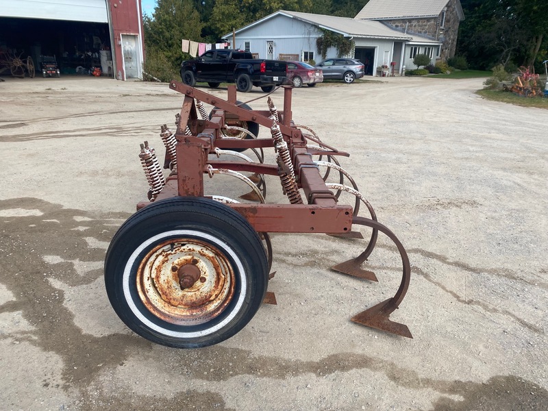 Tillage - Plows  International Harvester 55 Chisel Plow Photo